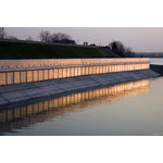 gold_on_the_river-bank