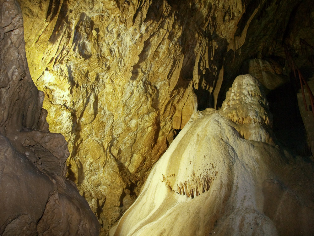 Cave-027.jpg